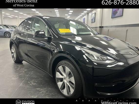 TESLA MODEL Y 2022 7SAYGDEE1NF428536 image